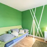 Nature Inspiration With Balcony & Grill Bbq In Mitte Central Station 10 Mins & Big Tv With Photo Lights Apartment *