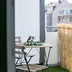 Nature Inspiration With Balcony & Grill Bbq In Mitte Central Station 10 Mins & Big Tv With Photo Lights * Duisburg