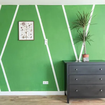 Nature Inspiration With Balcony & Grill Bbq In Mitte Central Station 10 Mins & Big Tv With Photo Lights * دوسبرغ