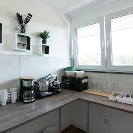 Nature Inspiration With Balcony & Grill Bbq In Mitte Central Station 10 Mins & Big Tv With Photo Lights شقة دوسبرغ