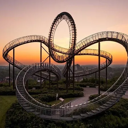 Nature Inspiration With Balcony & Grill Bbq In Mitte Central Station 10 Mins & Big Tv With Photo Lights Apartment *