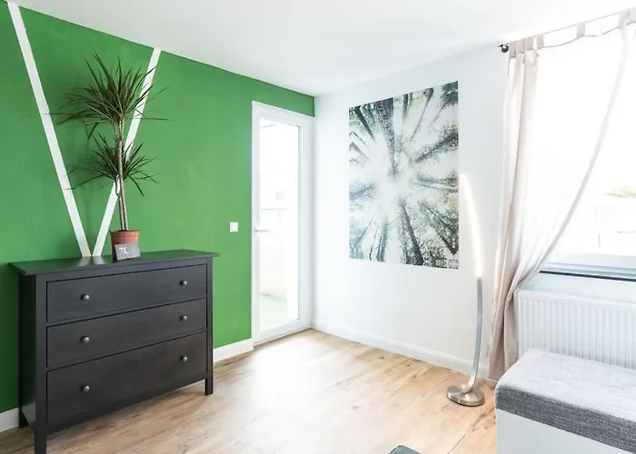 Apartman Nature Inspiration With Balcony & Grill Bbq In Mitte Central Station 10 Mins & Big Tv With Photo Lights *